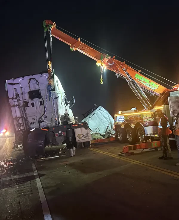 Behlen Towing - photo 4