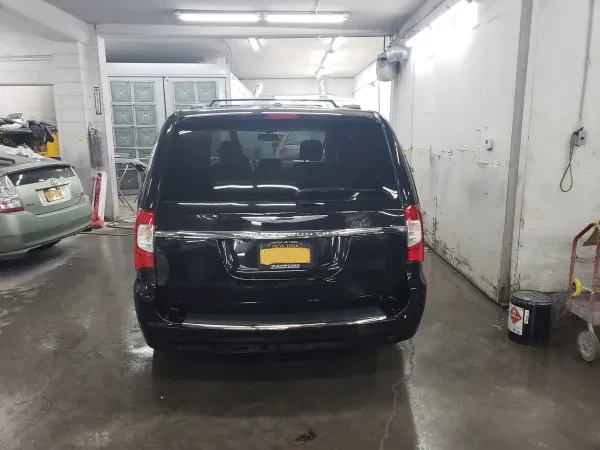 Primeaus Auto Body Inc - photo 2