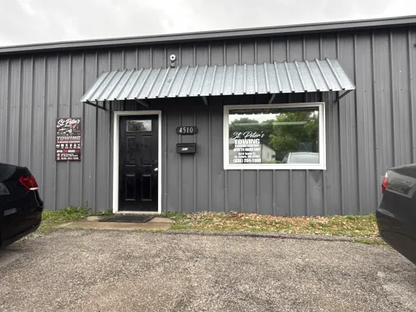 St. Peter’s Towing & Roadside Assistance - photo 3
