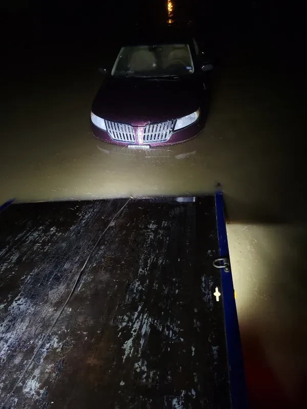 INDIGO TOWING AND RECOVERY - photo 4