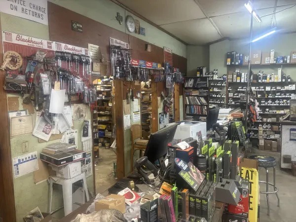 Shahan Auto Parts - photo 3
