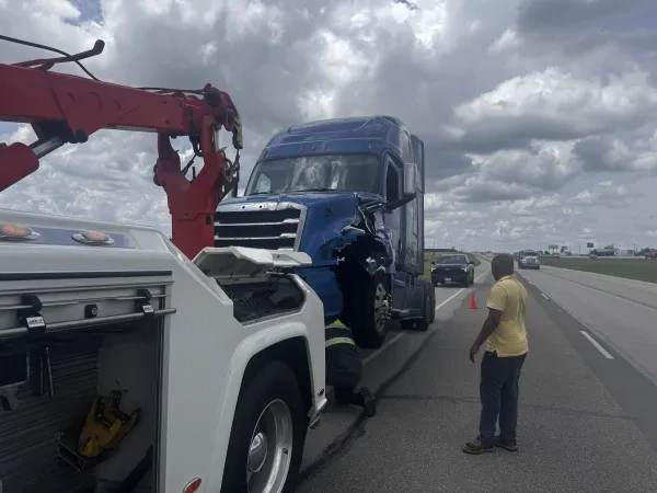 Sizemore Towing & Recovery - photo 4