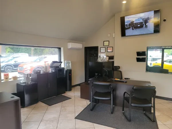Huntington Auto Mall - photo 2