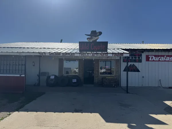 Wild Coyote Country Store - photo 4