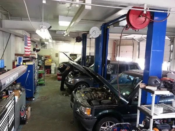 City Auto Center - photo 2