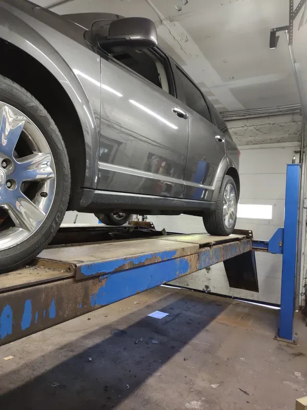 Moriches Midway Automotive - photo 4