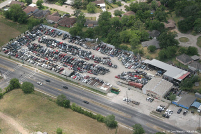 Apache Auto Parts JunkYard in Pasadena (TX) - photo 1