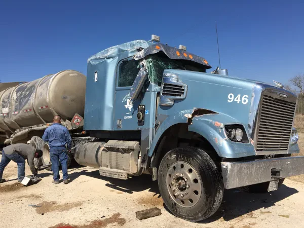 Texas Towing South - photo 4