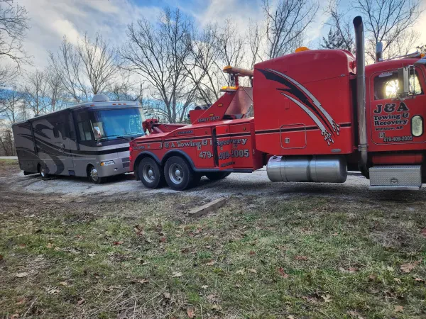 Smith Towing and Recovery, LLC - photo 4