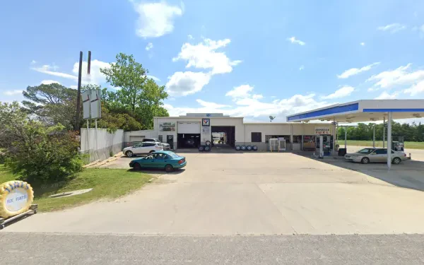 Ardon Brothers Tire Shop - photo 3