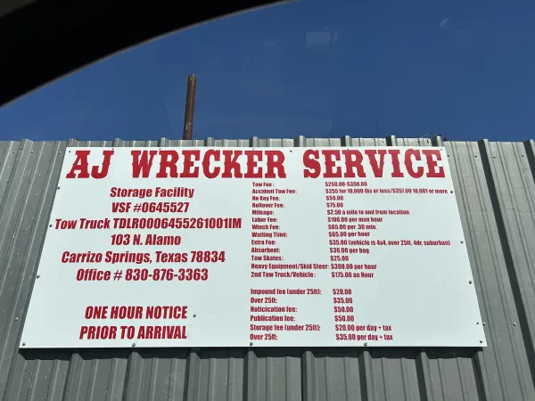 AJ Wrecker Service - photo 3