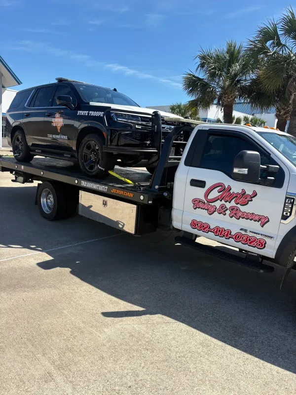 Chris' Towing and Recovery - photo 2