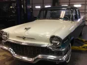 W W AUTO REPAIR CENTER