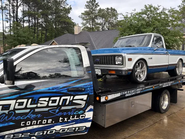 Dolson's Wrecker Service - photo 2