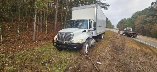 CB Towing - photo 2