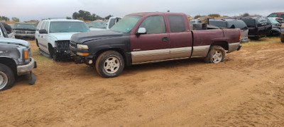 Albert's Wrecking JunkYard in Midland (TX) - photo 2