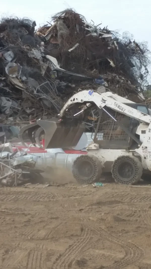 Lee County Recycling - photo 3