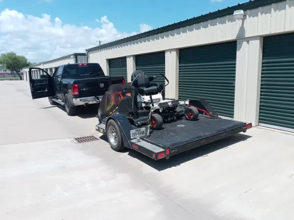 L - J's or garza's Wrecker Service - photo 2