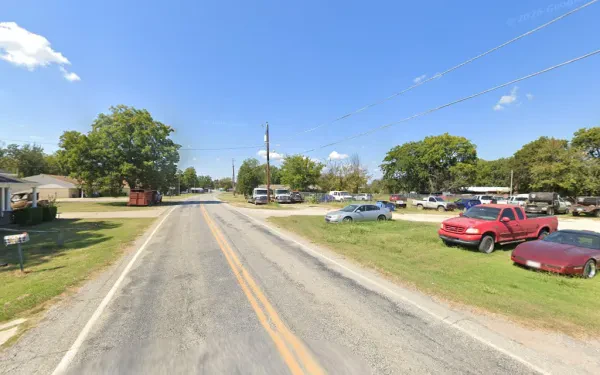 McNutt's Auto shop & Used Cars - photo 2