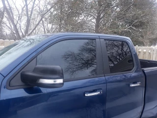Auto One Glass & Accessories