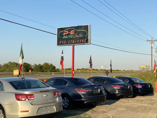 P-E Auto Sales - photo 2