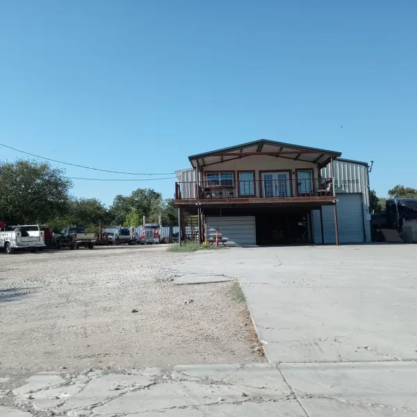 24 Hour Road Service - photo 2