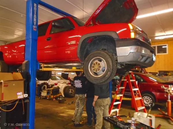 Frank's Truck and Automotive Repair - photo 4