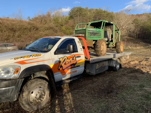 Ron's Mobile repair and towing - photo 4