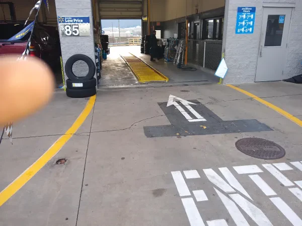 Walmart Auto Care Center - photo 3