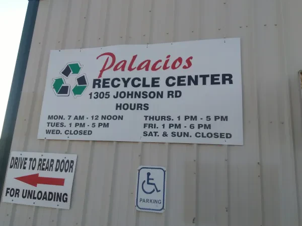 Palacios Recycle Center - photo 3