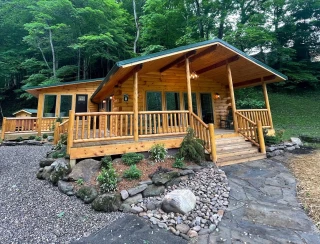 Harman's Log Cabins Resort