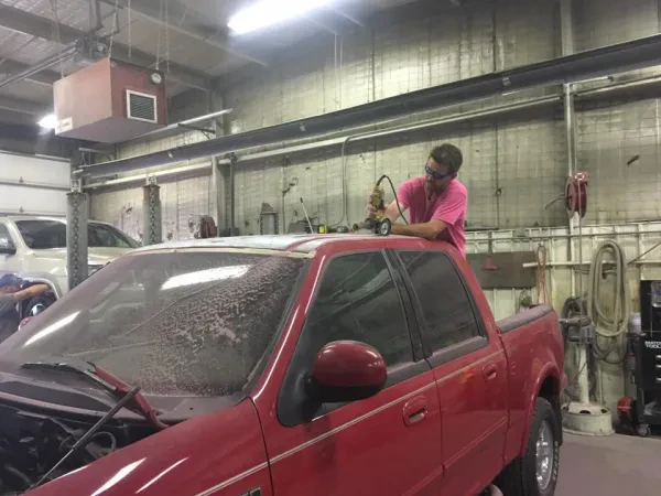 Butch's Body Shop LLC - photo 2