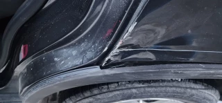 Pozzie's Automotive Refinishing