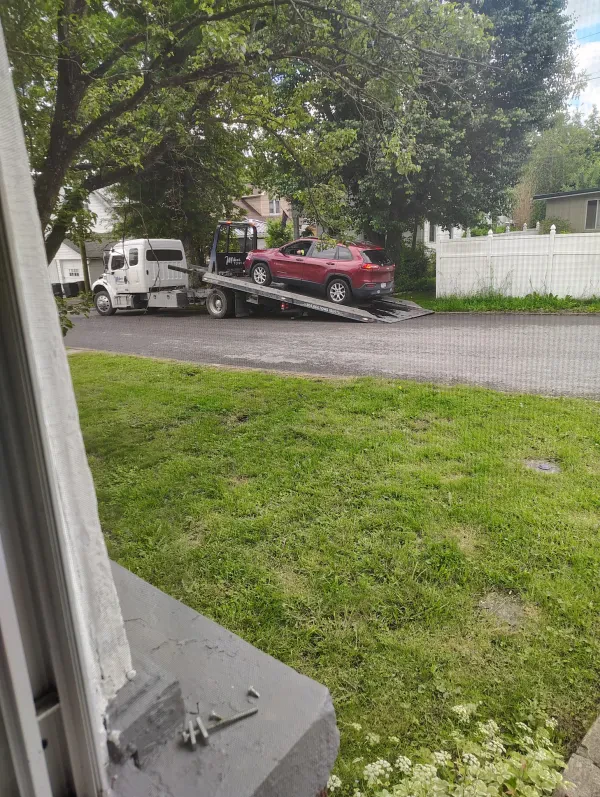 Mikes Towing - photo 3