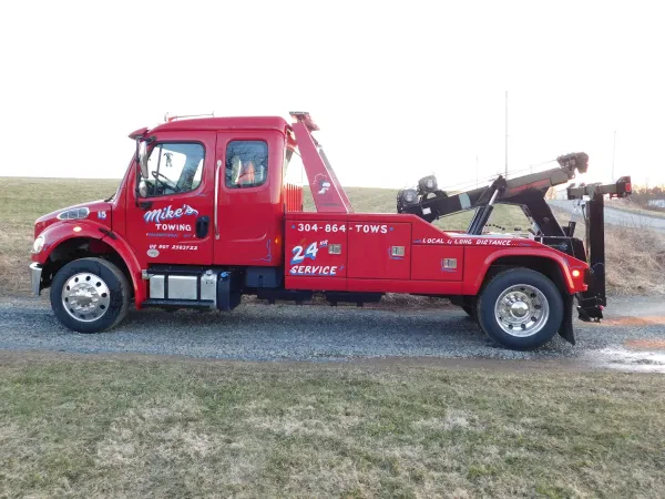 Mikes Towing - photo 4