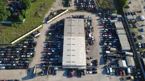 Q Auto Parts - photo 2