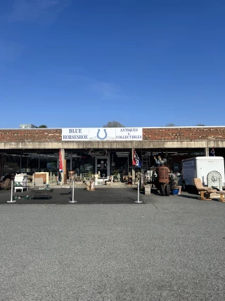 Blue Horseshoe Antiques & Collectibles