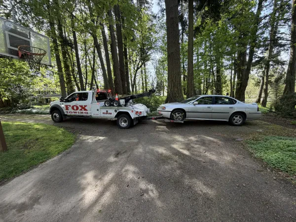 Fox Towing - photo 3