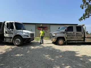 Sanders Auto & Wrecker