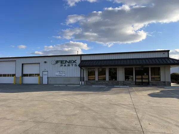 Fenix Parts Cincinnati (Previously Reno's Auto Parts) - photo 2