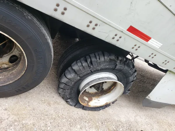 Big Easy Truck and Trailer Repair, LLC - photo 4