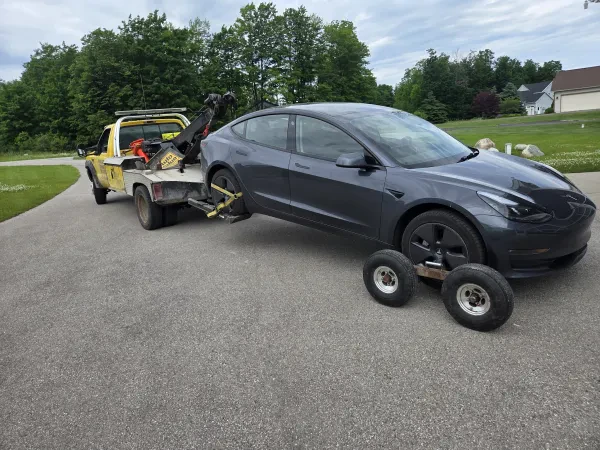 Hansard Towing and Recovery - photo 4