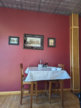 Lulu Scotts Corner Cafe