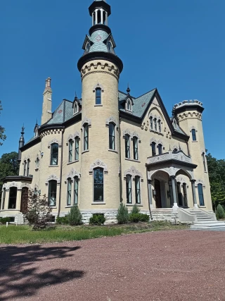 Dunham castle