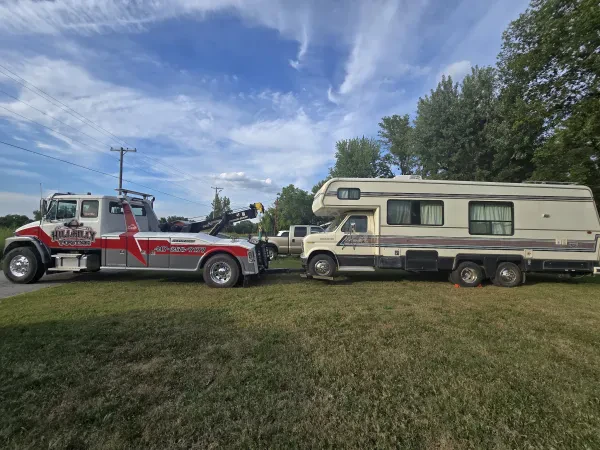 Hillbilly Towing Inc - photo 4