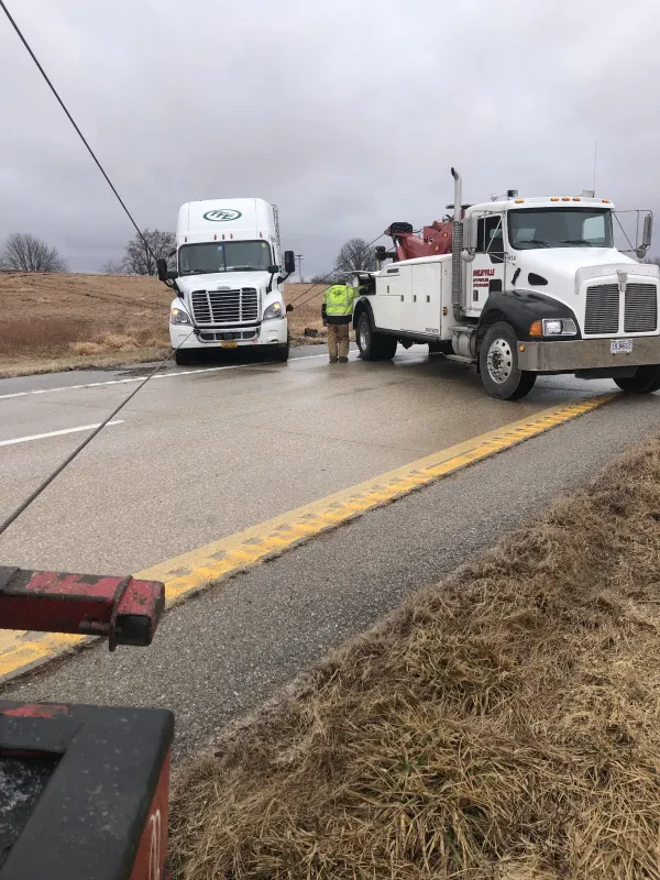 Shelbyville Towing Service, Auto Parts & Dpf Cleaning - photo 4