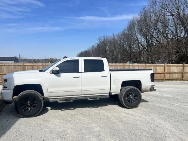 Marionville Auto Sales & Service - photo 2