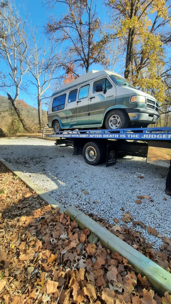 Stauffer Towing & Recovery - photo 3
