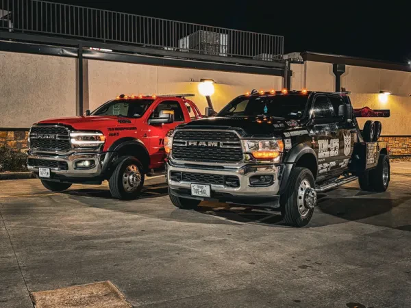 Tow-Ops Wrecker Service - photo 4