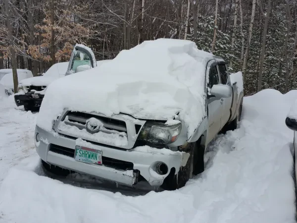MIKES TOWING AND RECOVERY - photo 3